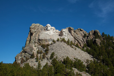 拉什莫尔山