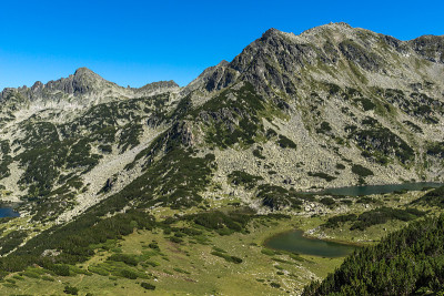 普雷瓦尔斯基湖，Dzhangal和Valyavishki chukar峰，皮林山，保加利亚