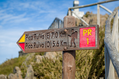 Pico Ruivo徒步路线标志