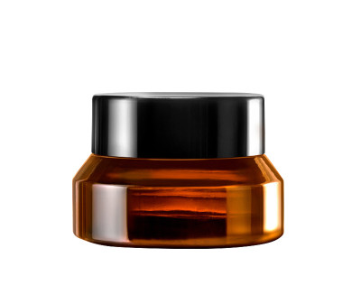 玻璃棕色化妆品霜瓶孤立在白色背景。