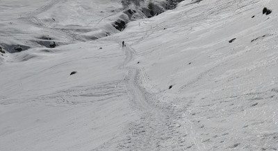 山上的雪