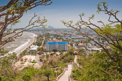 泰国Khao Chong Krachok的观景台。