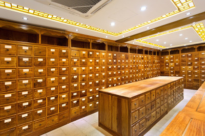老中药店
