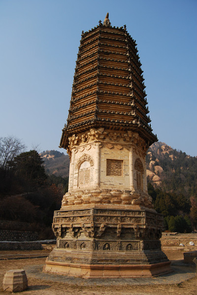 银山宝塔