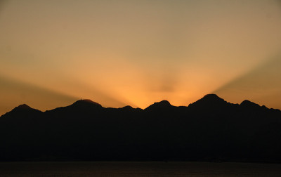 日落,高山,大海