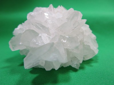 硼矿，从世界的形成