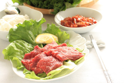 韩国食物，生牛肉