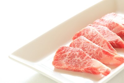 日本大理石和柳牛肉