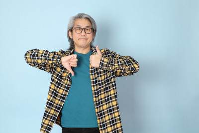男人用蓝色