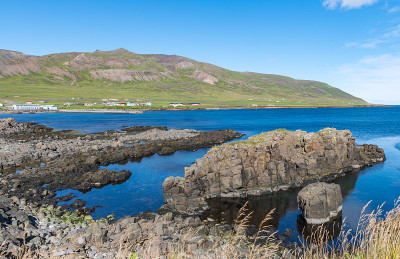 冰岛Borgarfjordur Eystri峡湾Bakkegerdi镇