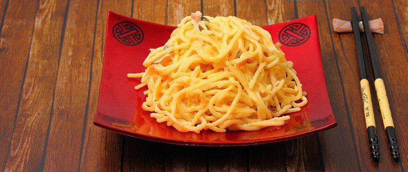 只是意大利面条