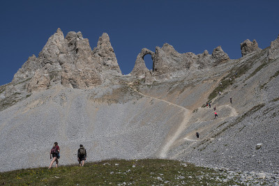 夏季山地景观