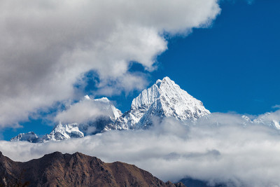 云中之山