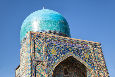 Tilya Kari madrassah清真寺的圆顶