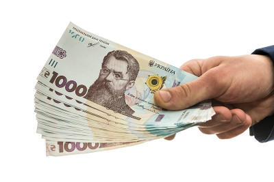 商人行贿或支付，单独。UAH。1000新纸币乌克兰货币