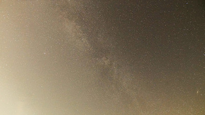 天鹅座环是天鹅座中一颗巨大的超新星遗迹(SNR)，是一个发射星云，直径接近3°