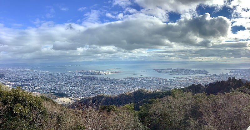 神户的风景，从观景台玛雅山在六甲山脉