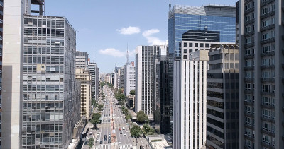 圣保罗Avenida Paulista (Paulista avenue)的空中视图