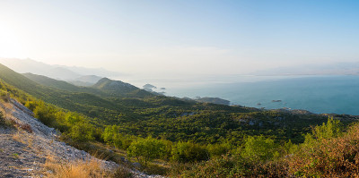 斯卡达湖全景