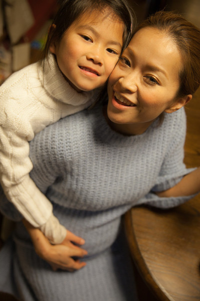 日本怀孕的母女