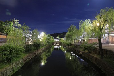 日本冈山仓卷Bikan历史街区(夜景)