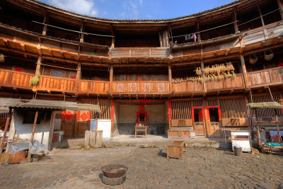 阳光在客家土楼传统中国住宅，中国福建