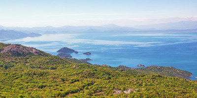 黑山。斯卡达尔湖国家公园景观