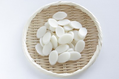 韩国食品配料，竹篓切年糕