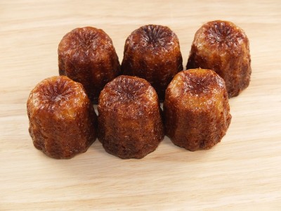 传统法式蛋糕canelé