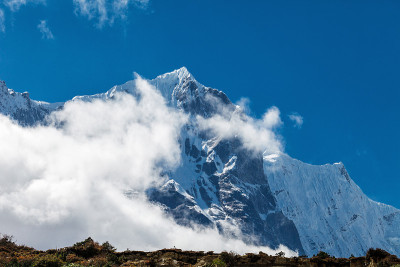 云中之山