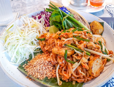 泰式炒米粉(泰式炒粉)，泰国食品。