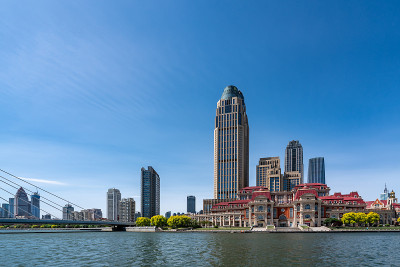 天津海河沿岸建筑景观街景