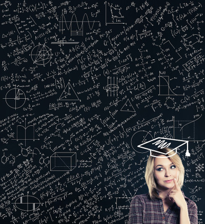 可爱的女学生与科学背景。教育、学生考试和毕业理念