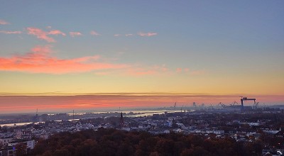 清晨的秋景，Warnemünde，波罗的海