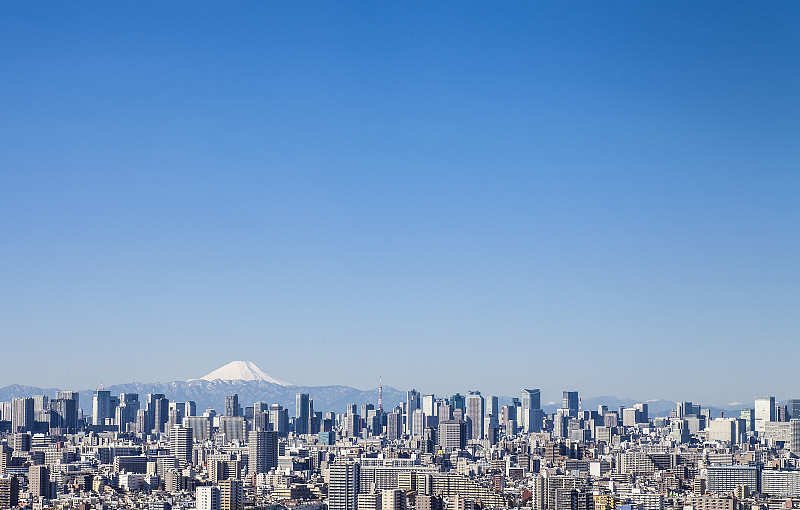 高层建筑和富士山