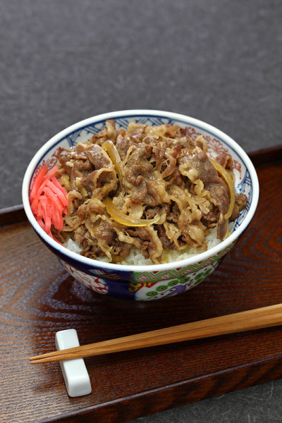 自制的日式牛肉碗