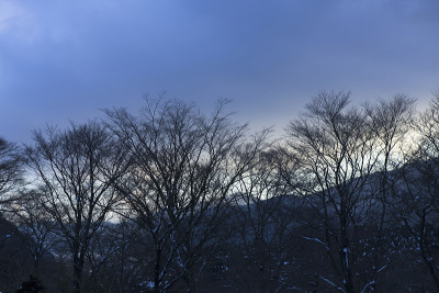 夕阳山