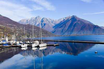 高山湖泊