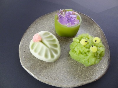 wagashi夏季日本甜食