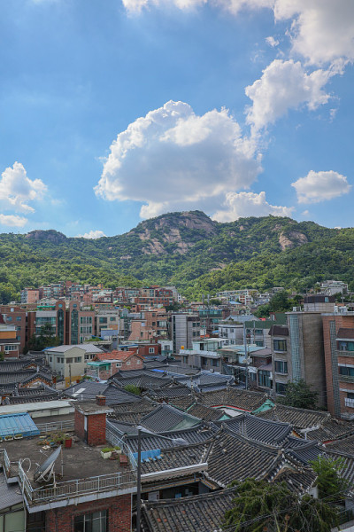 首尔北村韩屋村和仁王山