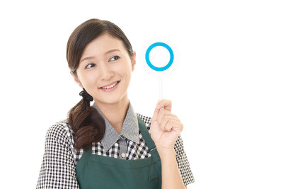 微笑的家庭主妇