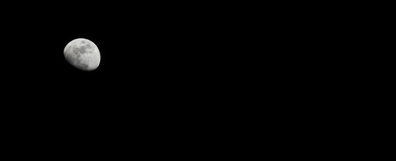 月亮