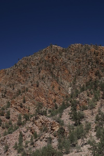 布拉希纳峡谷彩色岩石面，弗林德斯山脉SA