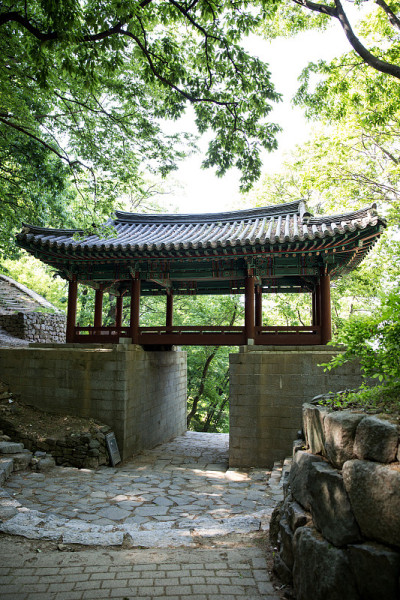 贡桑松