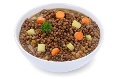 扁豆汤与扁豆在碗中单独炖