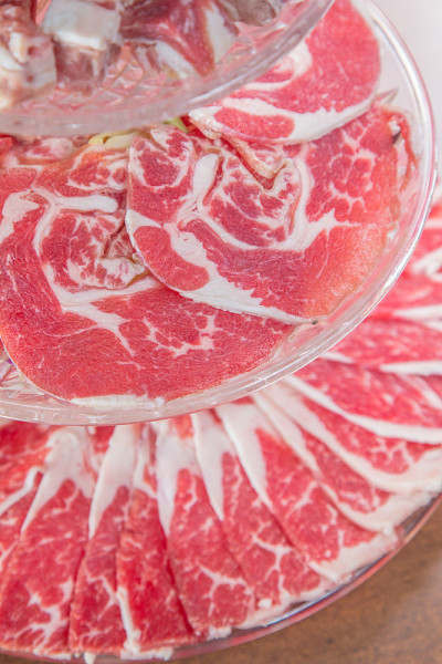 生牛肉
