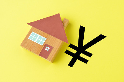 House and Japanese money images