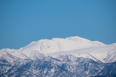 雪峰蓝天