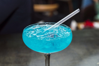 鸡尾酒蓝色泻湖