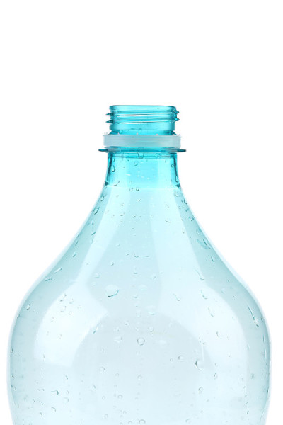 开颈塑料瓶。